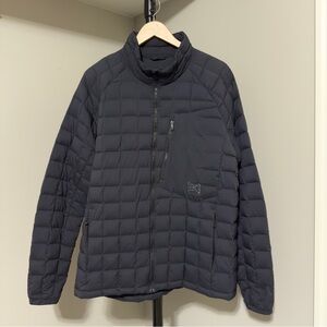Burton AK Puffer Jacket Size XL Black